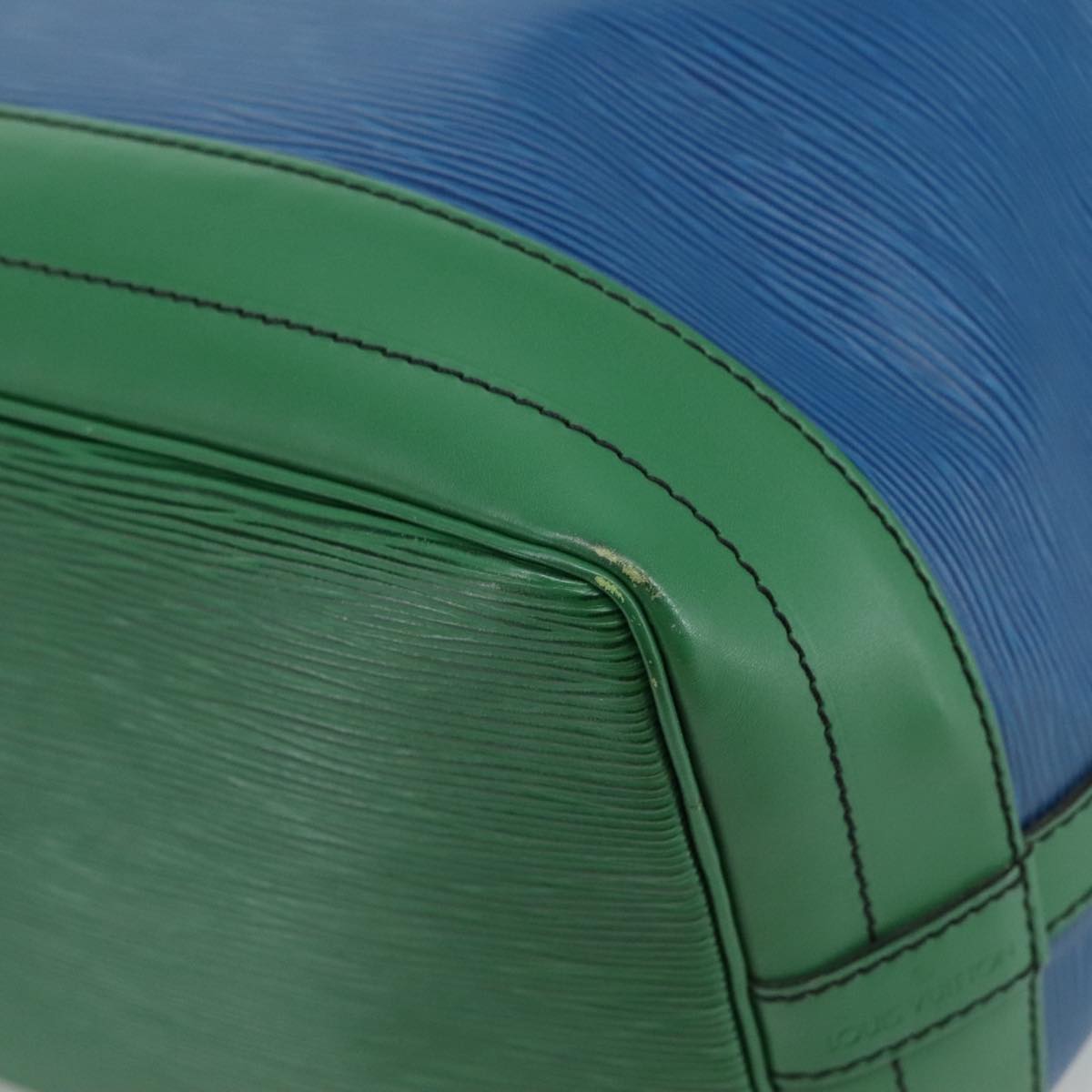 LOUIS VUITTON Epi Noe Shoulder Bag Bicolor Green Blue M44044 LV 101746