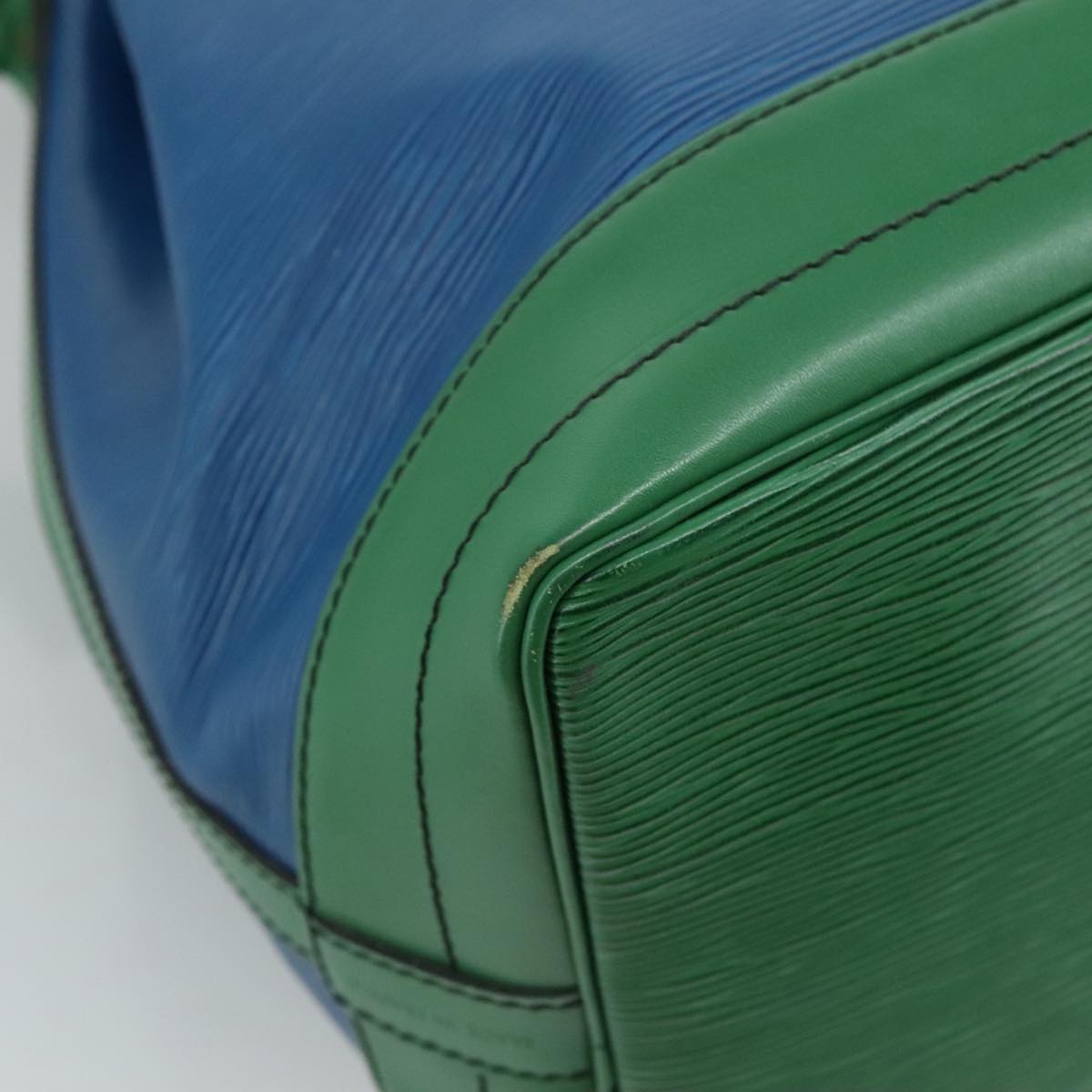 LOUIS VUITTON Epi Noe Shoulder Bag Bicolor Green Blue M44044 LV 101746