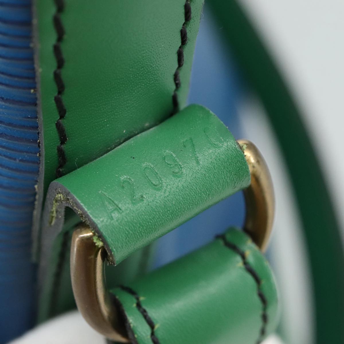 LOUIS VUITTON Epi Noe Shoulder Bag Bicolor Green Blue M44044 LV 101746