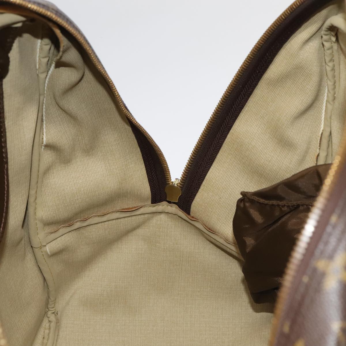 LOUIS VUITTON Monogram Evasion Boston Bag M41443 LV 101769
