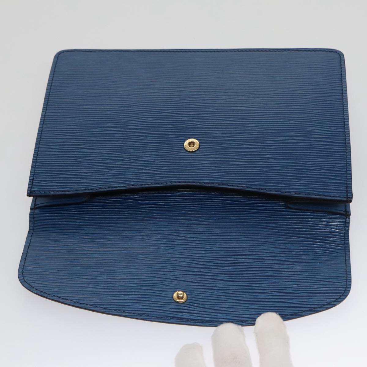 LOUIS VUITTON Epi Montaigne 23 Clutch Bag Blue M52665 LV 101782