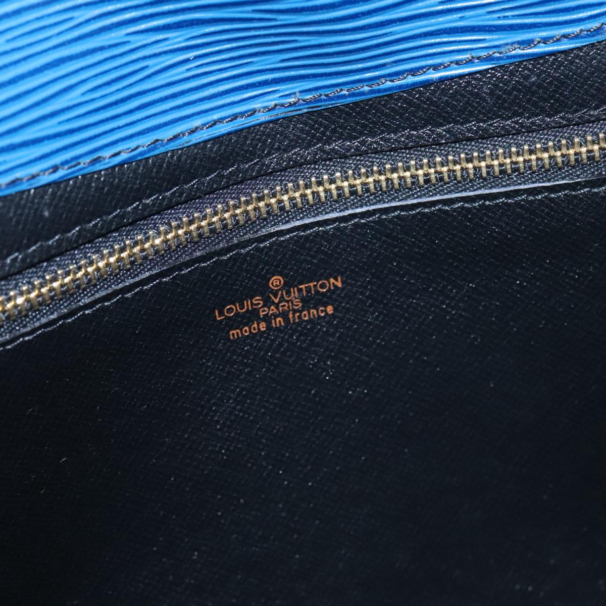 LOUIS VUITTON Epi Montaigne 23 Clutch Bag Blue M52665 LV 101782