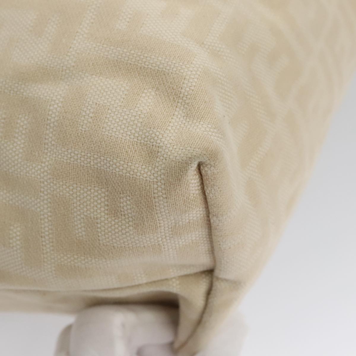 FENDI Zucca Canvas Tote Bag Beige 102286