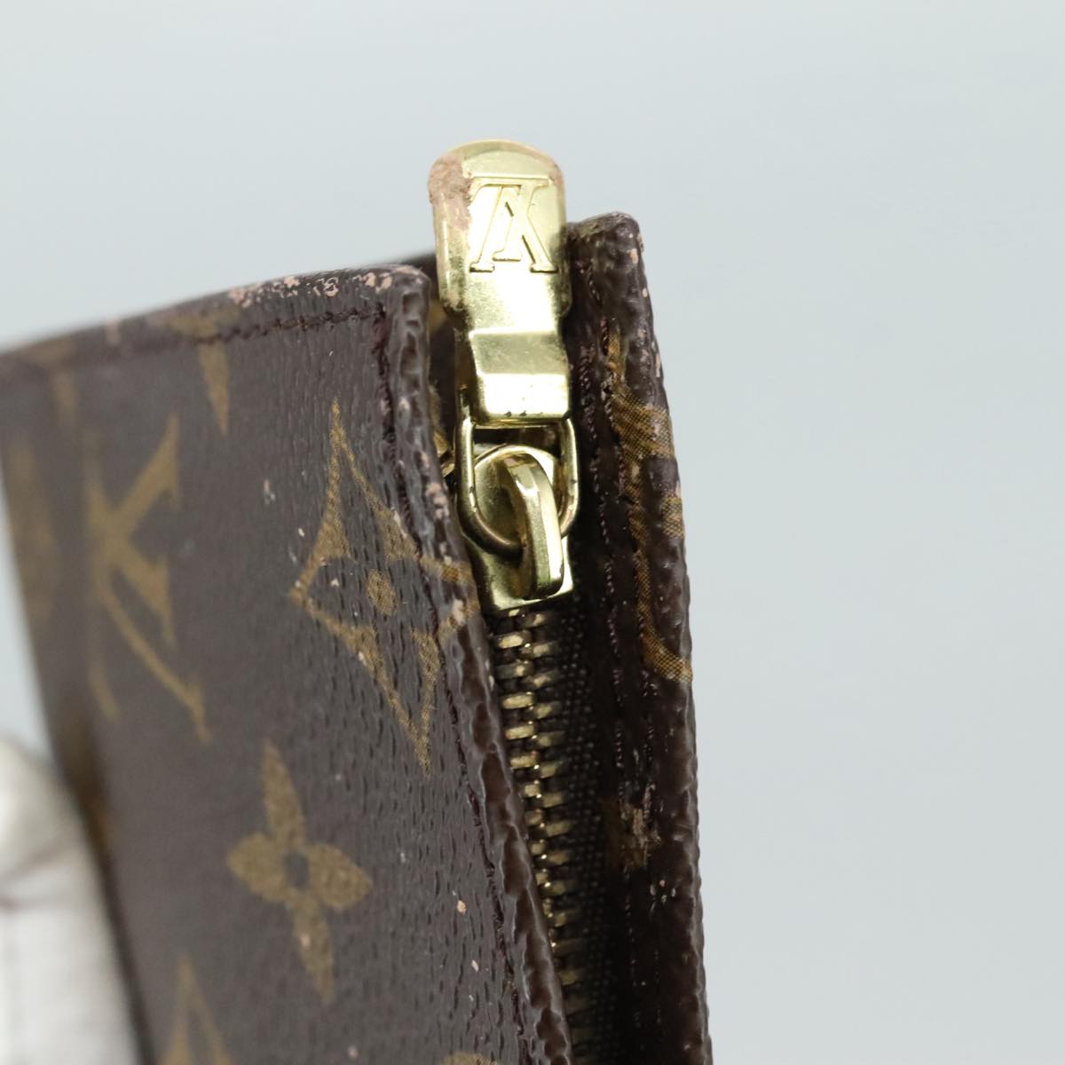 LOUIS VUITTON Monogram Bucket GM Pouch Accessory Pouch LV 102374
