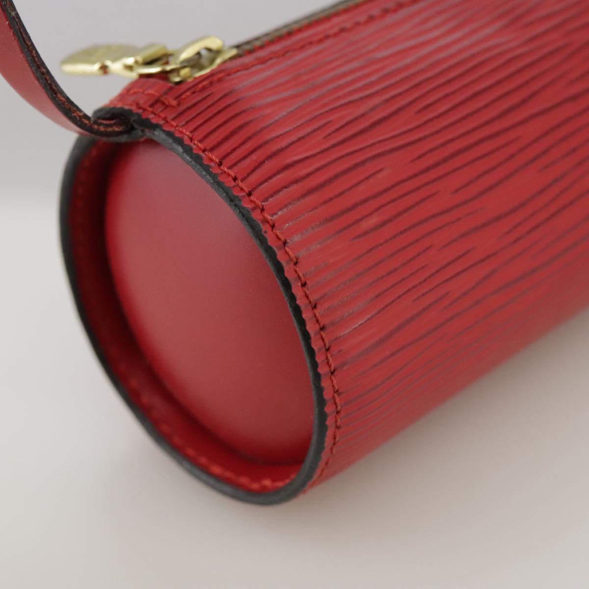 LOUIS VUITTON Epi Soufflot Pouch Accessory Pouch Red LV 102779