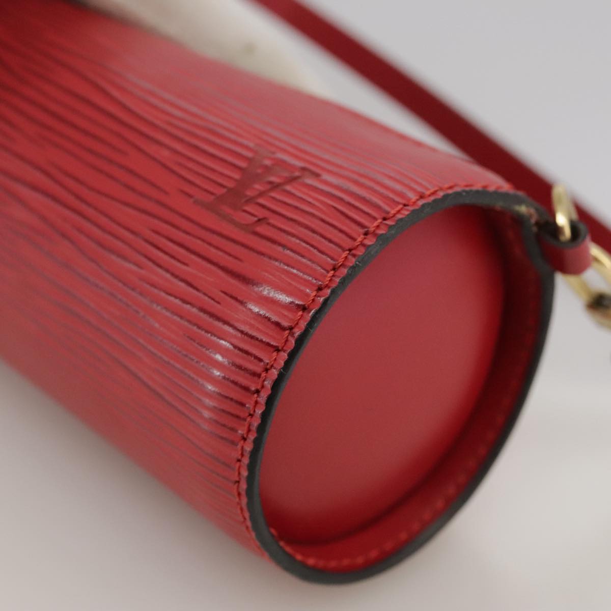 LOUIS VUITTON Epi Soufflot Pouch Accessory Pouch Red LV 102779
