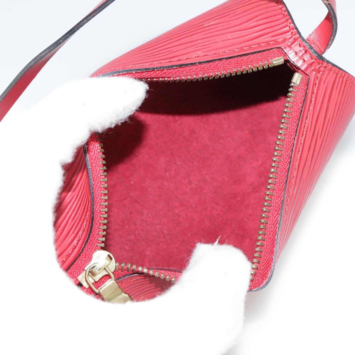 LOUIS VUITTON Epi Soufflot Pouch Accessory Pouch Red LV 102779