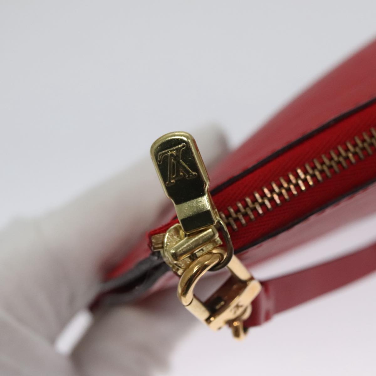 LOUIS VUITTON Epi Pochette Accessoires Accessory Pouch Red M52987 102890