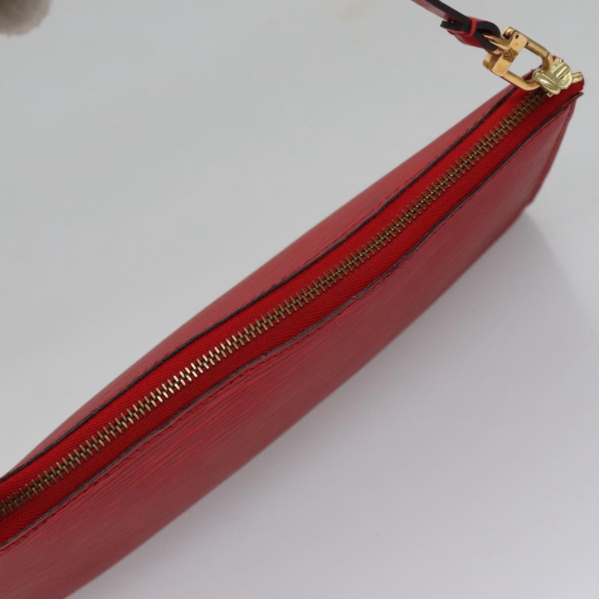 LOUIS VUITTON Epi Pochette Accessoires Accessory Pouch Red M52987 102890