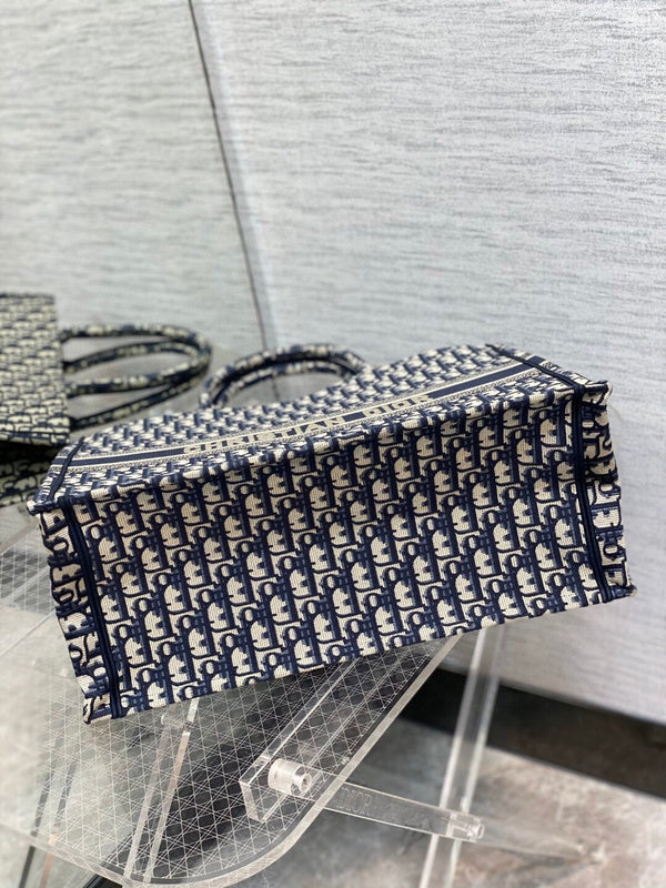 ELE - Dir Bags - 1494