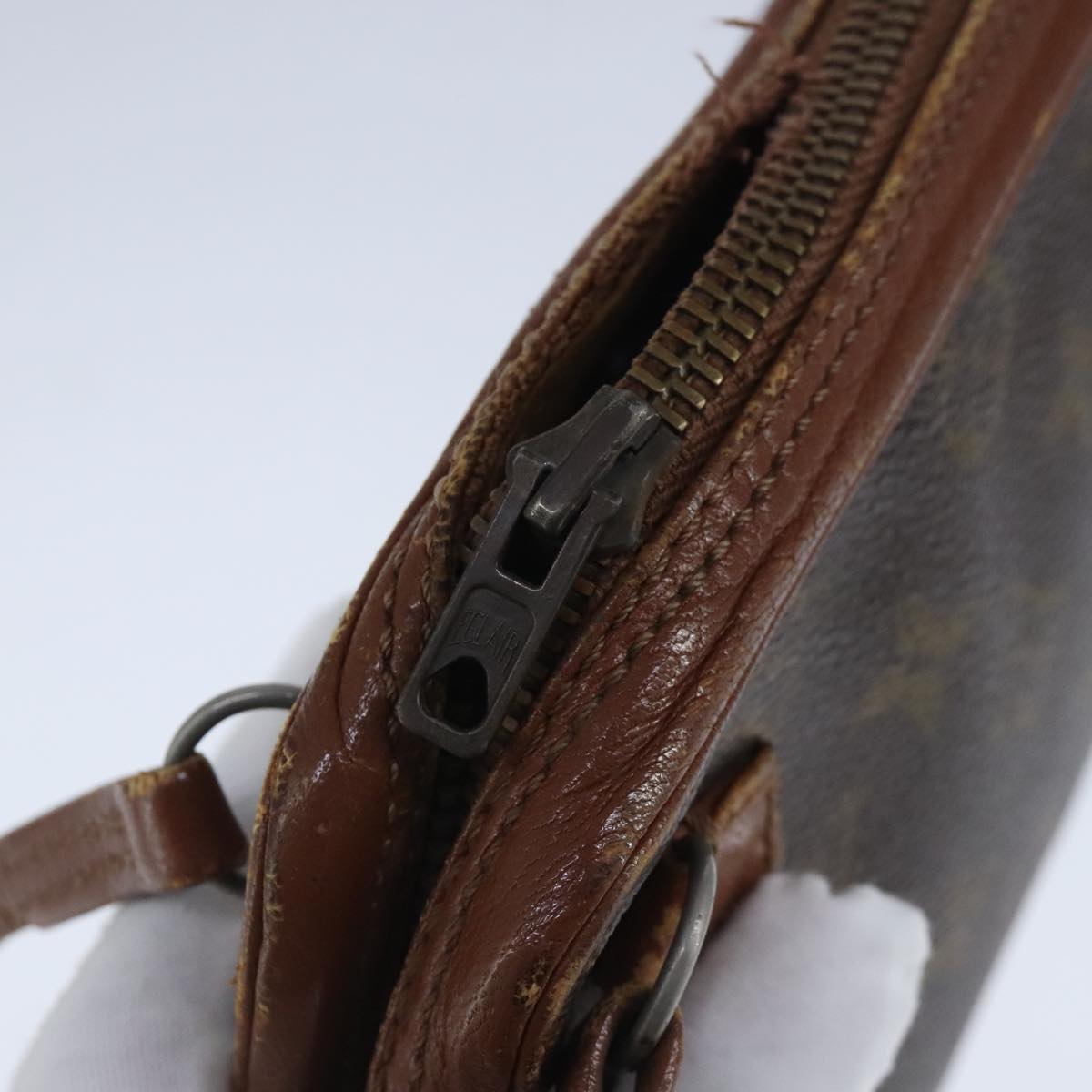 LOUIS VUITTON Monogram Pochette sports Clutch Bag N0.183 LV 103075