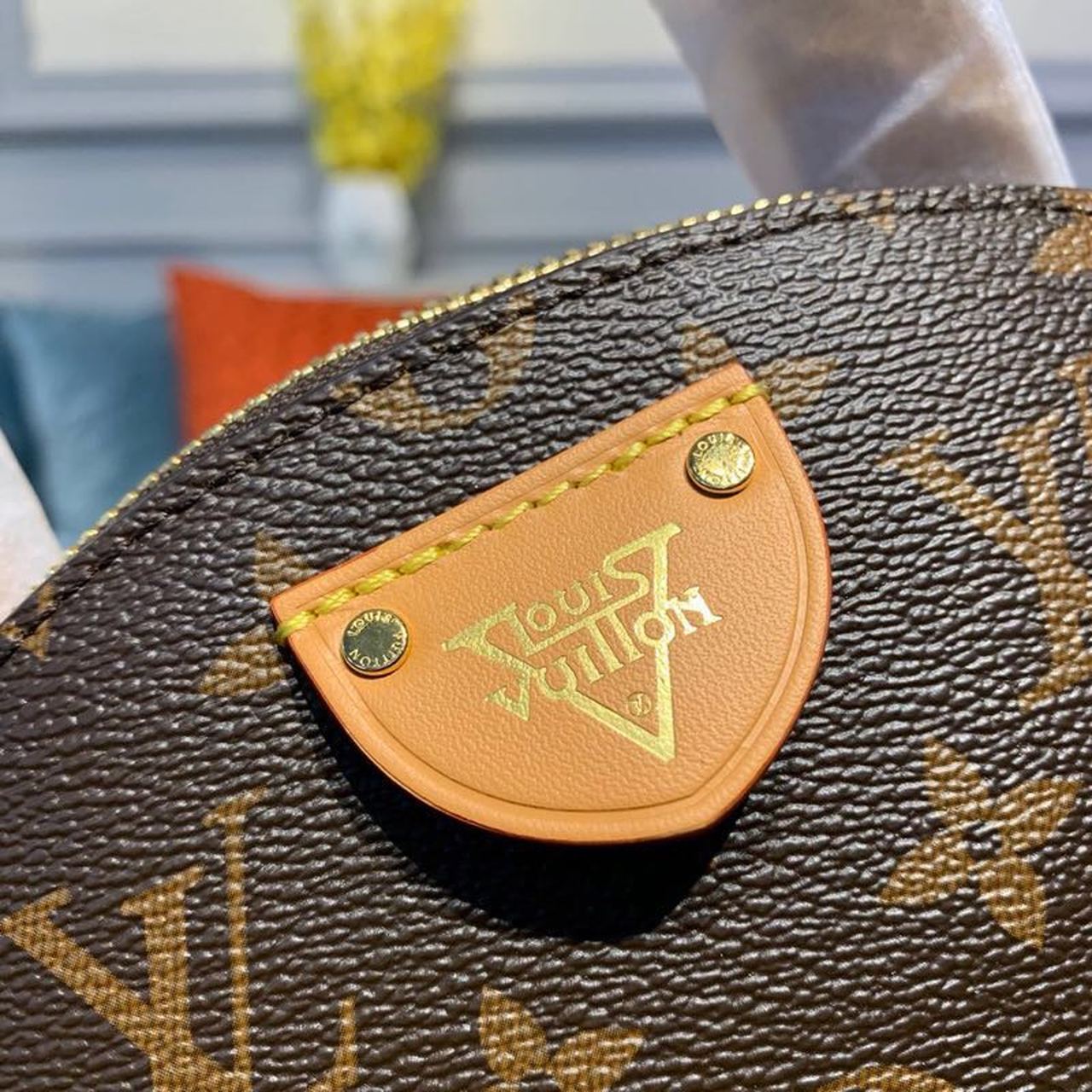 LV Moon Backpack Monogram Canvas By Nicolas GhesquiÃƒÂ¨re For The LV Cruise Collection, WoBags 32cm LV M44944