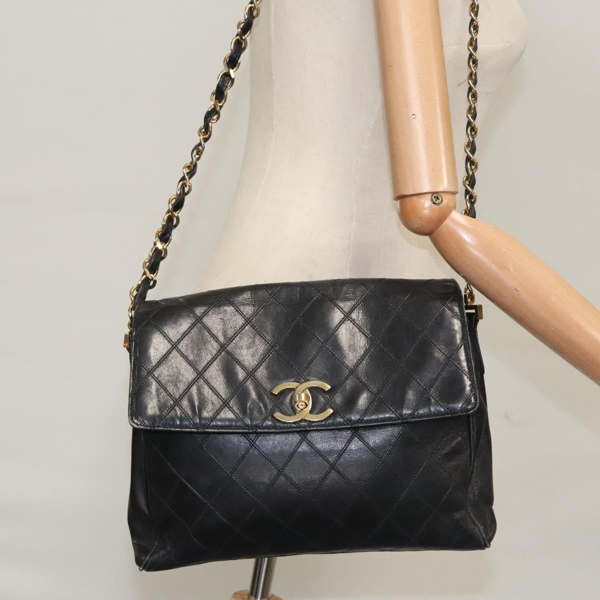 CHANEL Bicolore Chain Matelasse Shoulder Bag Lamb Skin Black Gold CC 103228