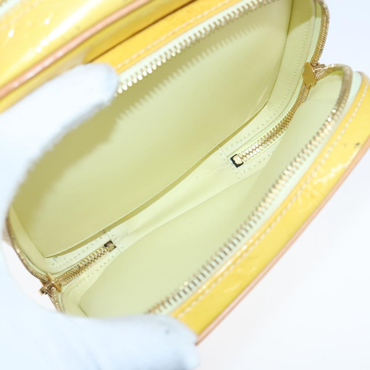 LOUIS VUITTON Monogram Vernis Wooster Shoulder Bag Yellow M91075 LV 103247