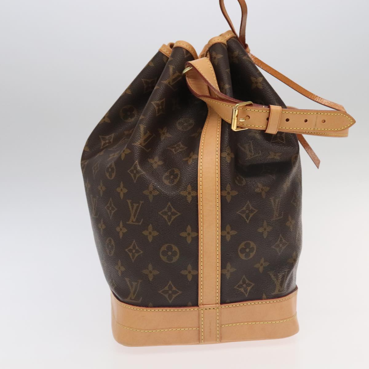 LOUIS VUITTON Monogram Noe Shoulder Bag M42224 LV 103369A
