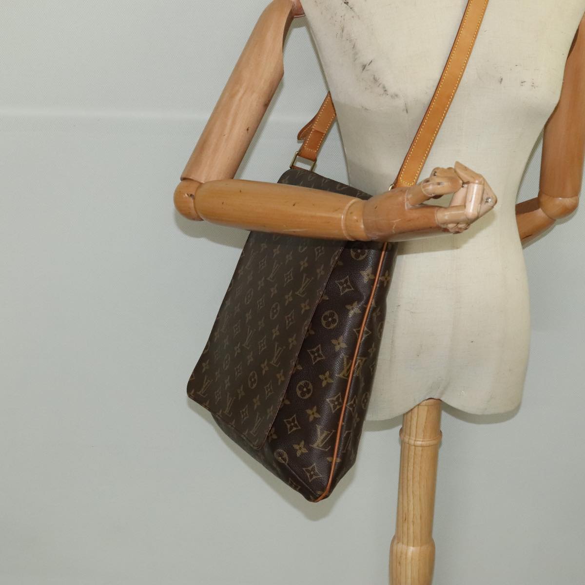 LOUIS VUITTON Monogram Musette Shoulder Bag M51256 LV 103371