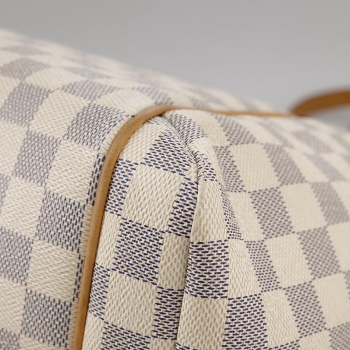 LOUIS VUITTON Damier Azur Totally MM Tote Bag N51262 LV 103372