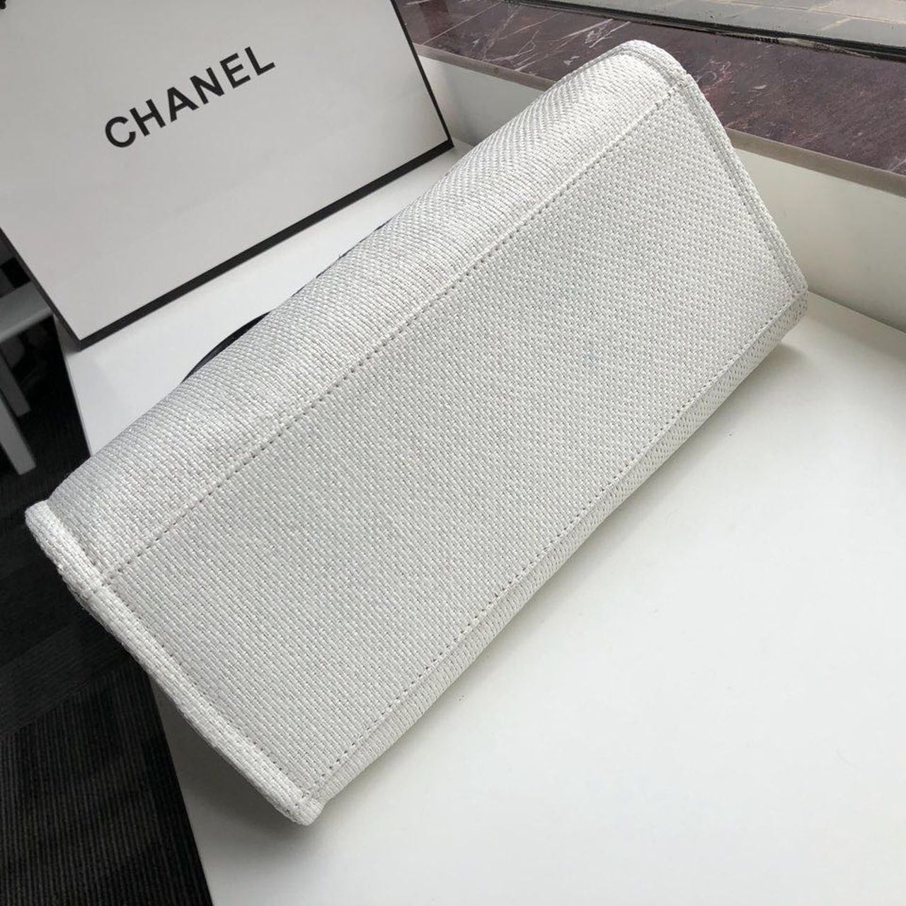 CHLSmall Shopping Bag Silver Hardware White For Women, Women’s Handbags, Shoulder Bags 15.2in/39cm AS3257