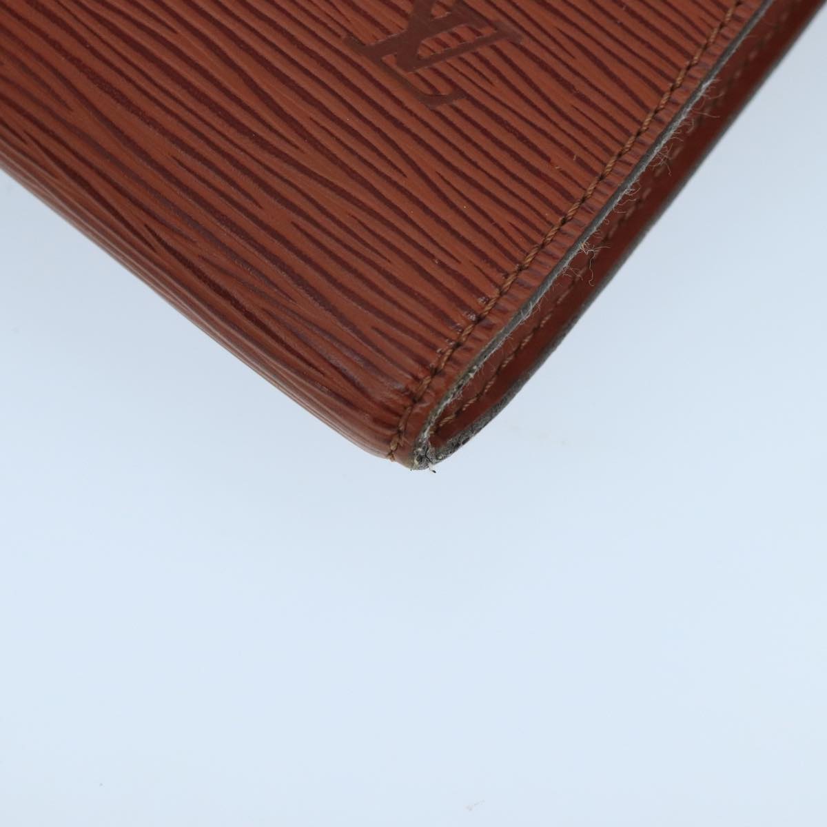 LOUIS VUITTON Epi Pochette Accessoires Pouch Brown M52953 LV 103752