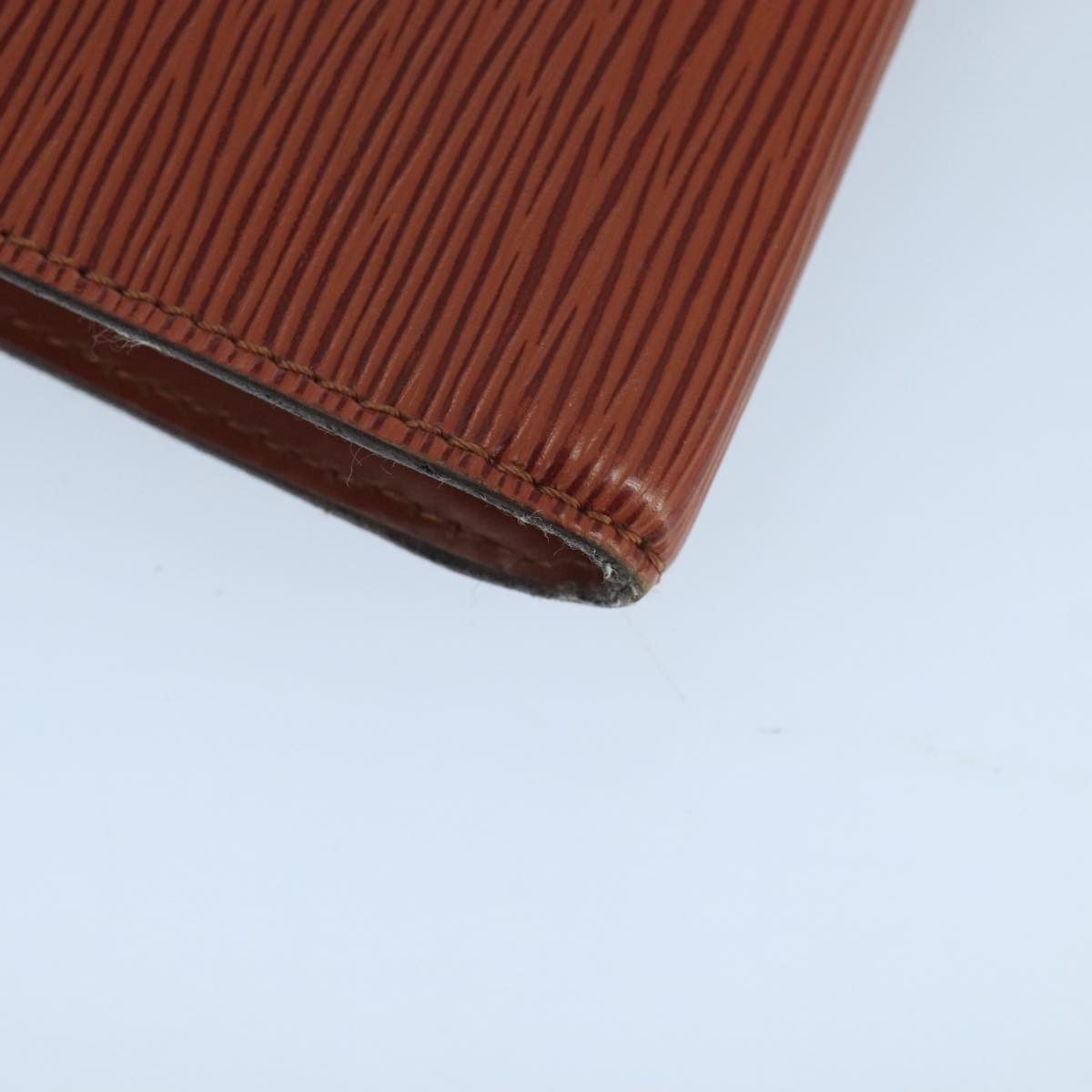 LOUIS VUITTON Epi Pochette Accessoires Pouch Brown M52953 LV 103752