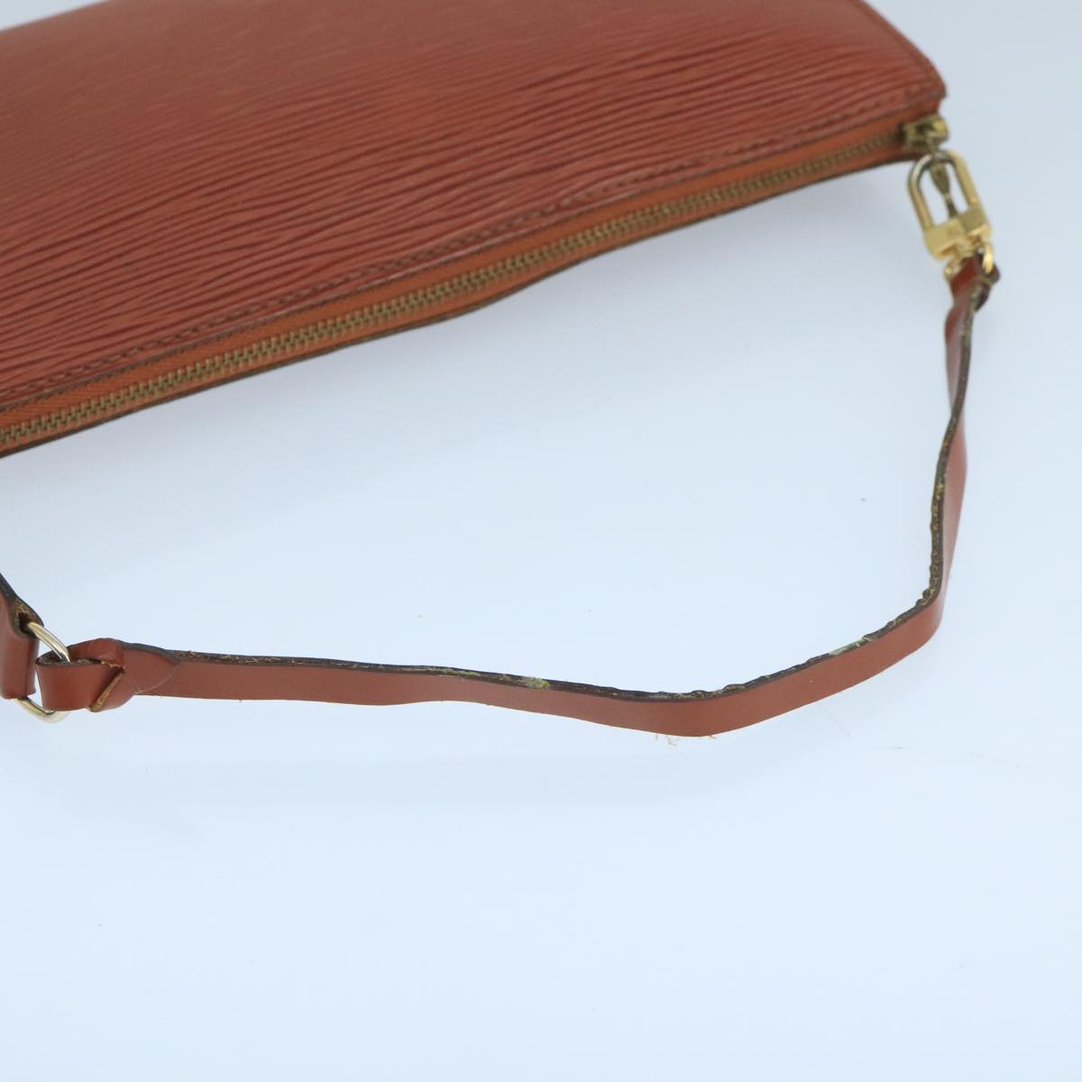 LOUIS VUITTON Epi Pochette Accessoires Pouch Brown M52953 LV 103752