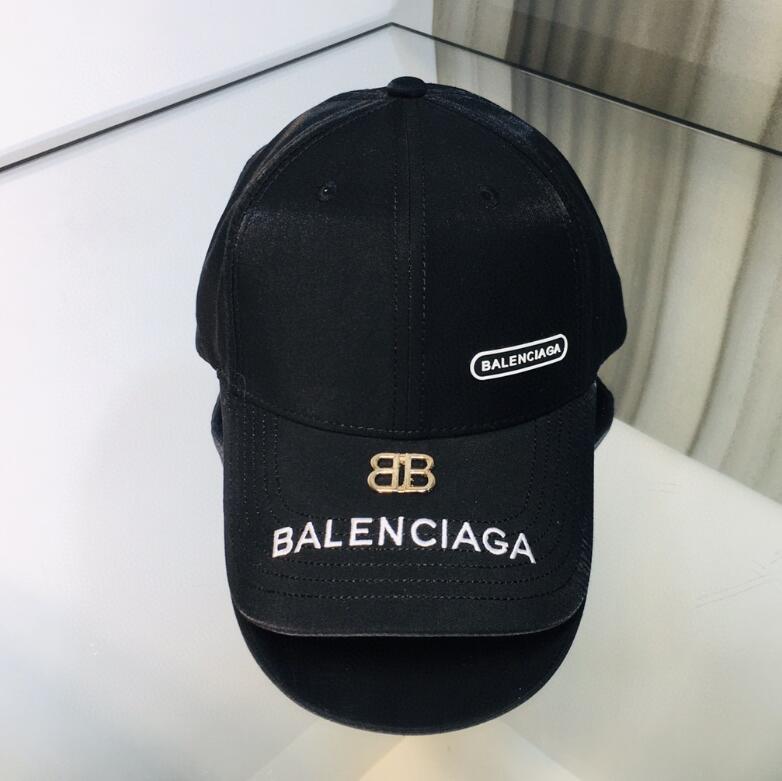 SAMC - Mix Hats - 078