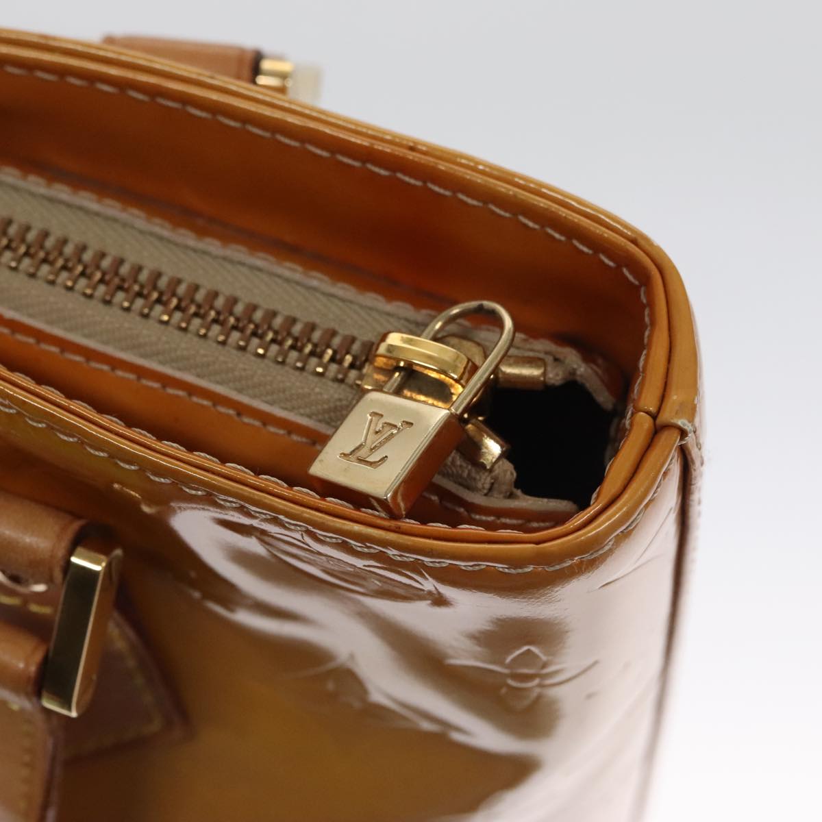 LOUIS VUITTON Monogram Vernis Houston Hand Bag Beige M91004 LV 103973