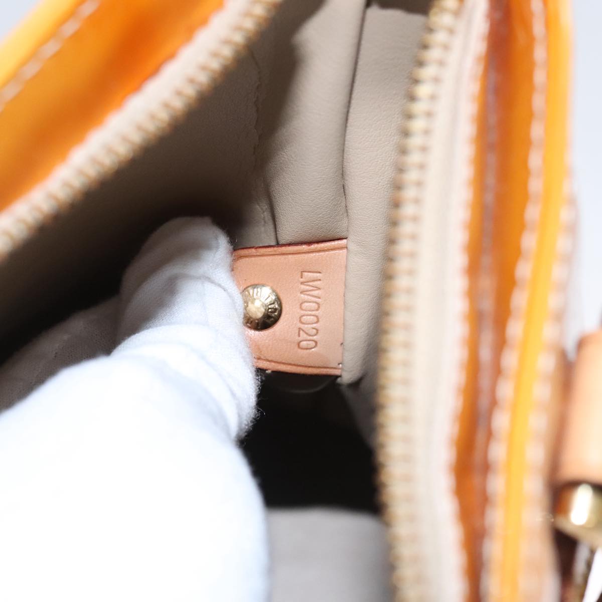 LOUIS VUITTON Monogram Vernis Houston Hand Bag Beige M91004 LV 103973