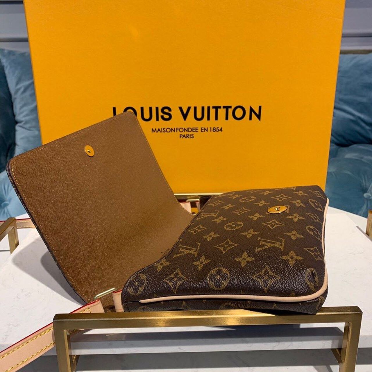LV Tango Monogram Canvas For Women, WomenÃ¢â‚¬â„¢s Handbags, Shoulder And Crossbody Bags 9.1in/23cm LV M51257