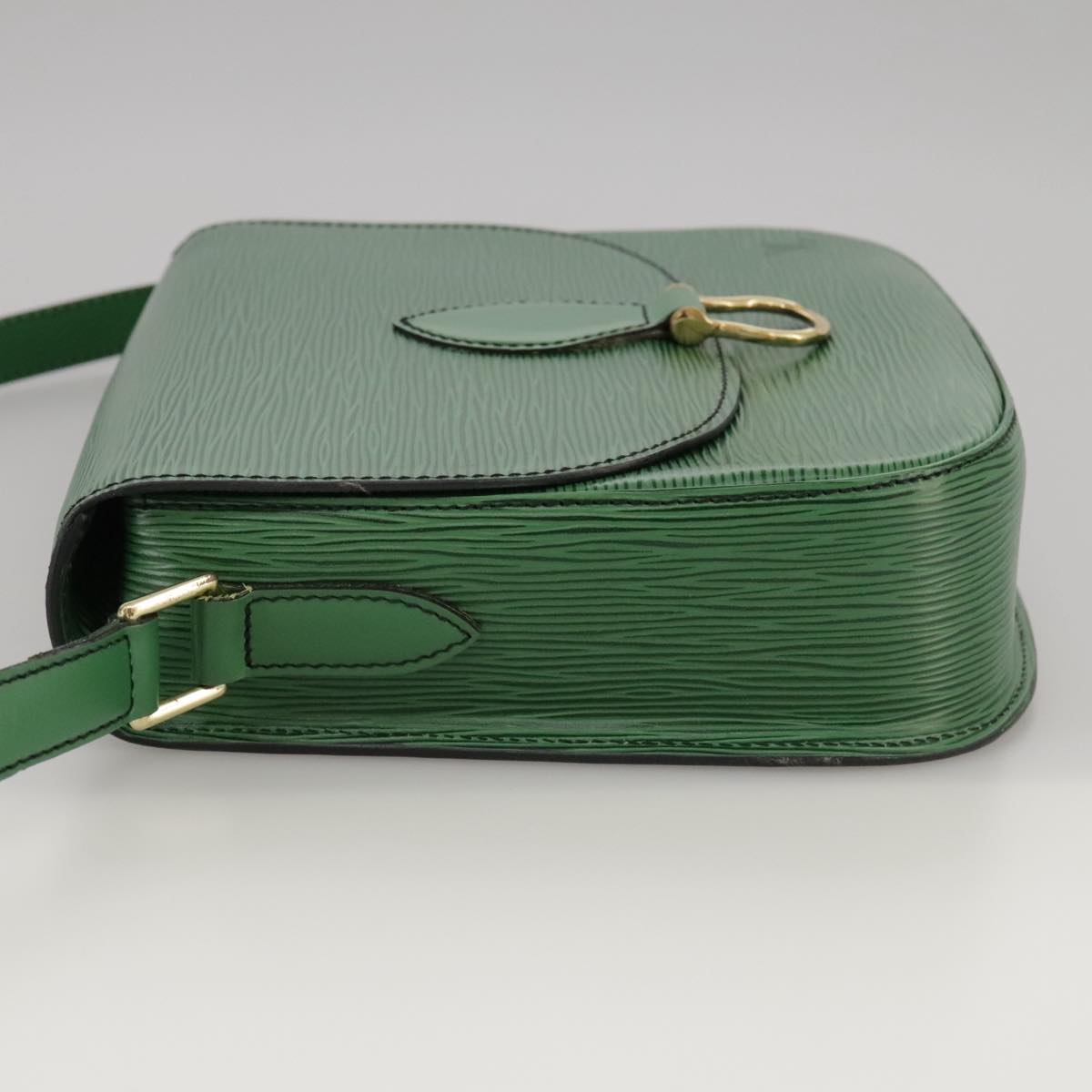 LOUIS VUITTON Epi Saint Cloud GM Shoulder Bag Green M52194 LV 104049