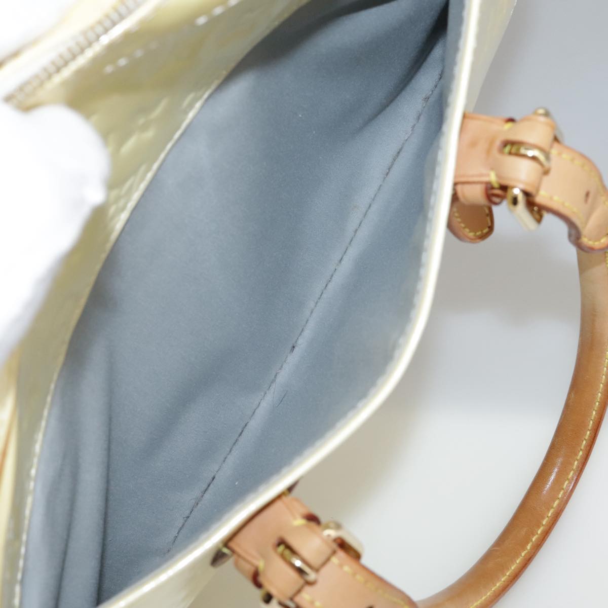 LOUIS VUITTON Monogram Vernis Summit Drive Hand Bag Perle M93514 LV 104052