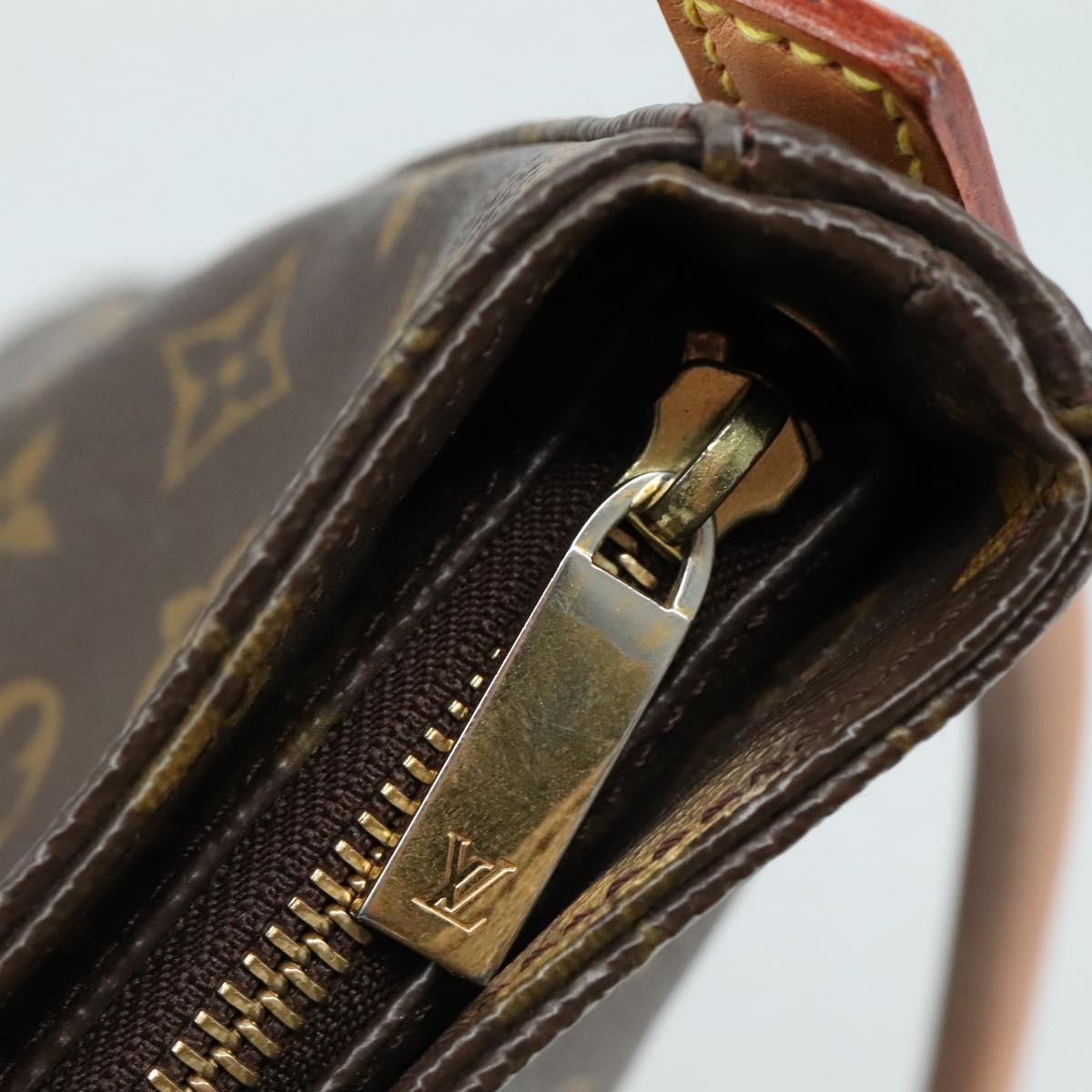 LOUIS VUITTON Monogram Looping GM Shoulder Bag M51145 LV 104214