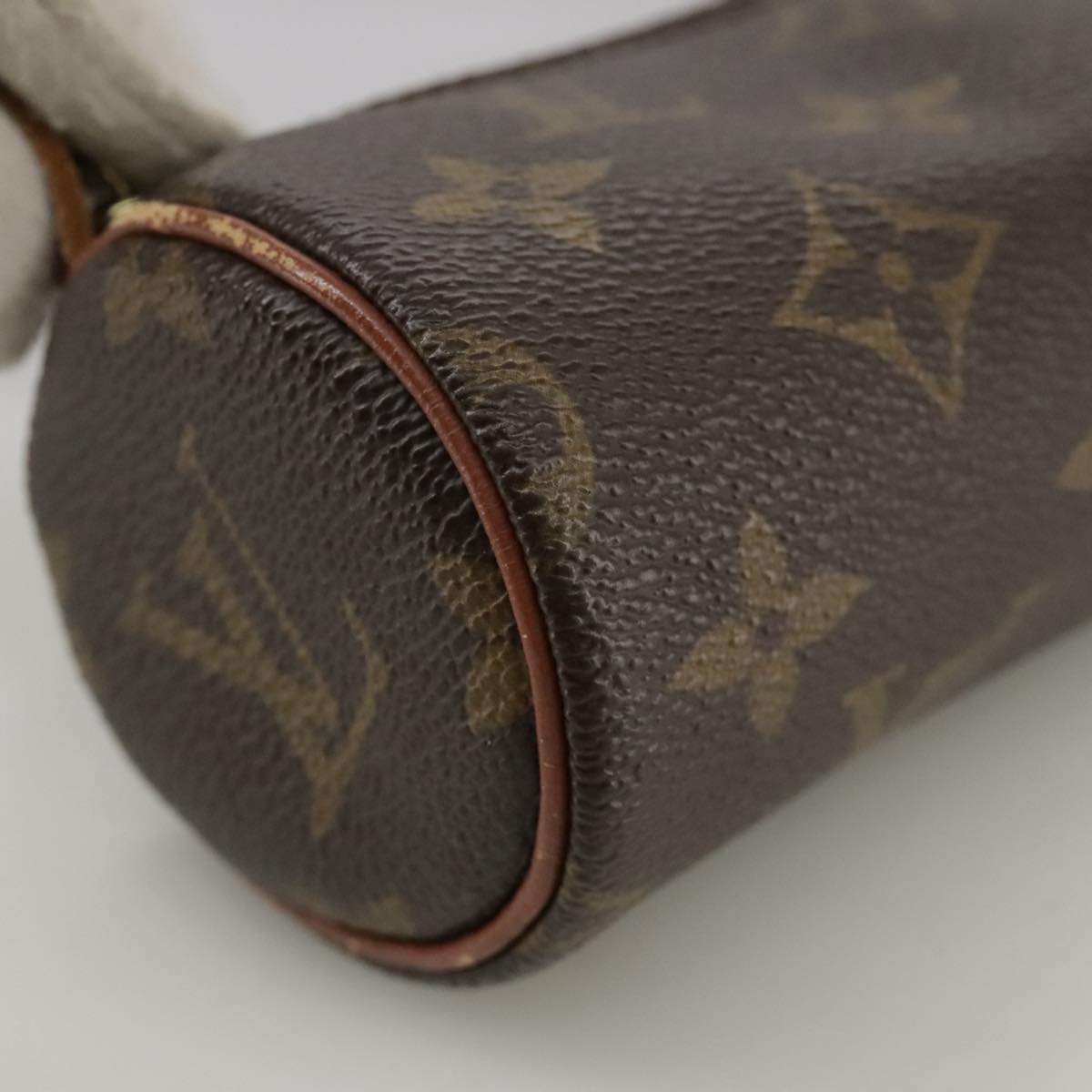 LOUIS VUITTON Monogram Papillon Pouch LV 104220