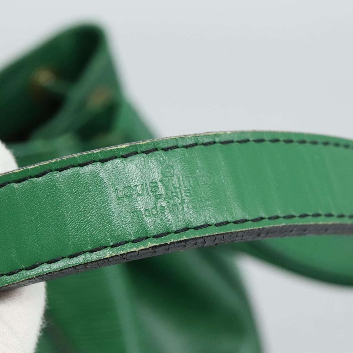 LOUIS VUITTON Epi Noe Shoulder Bag Green M44004 LV 104236
