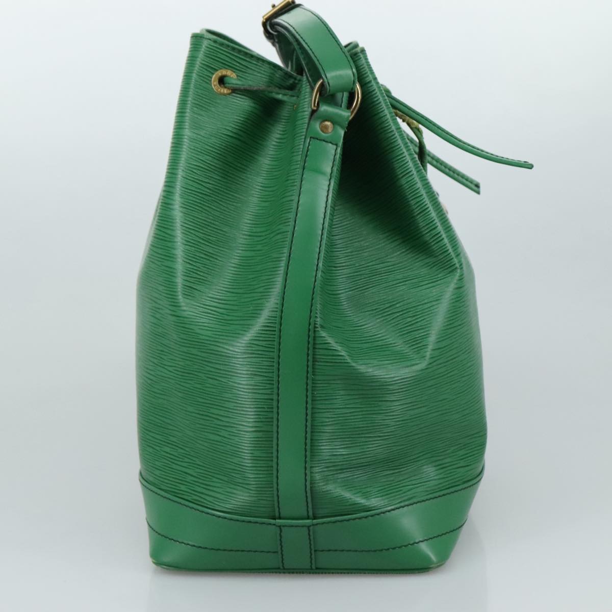 LOUIS VUITTON Epi Noe Shoulder Bag Green M44004 LV 104236