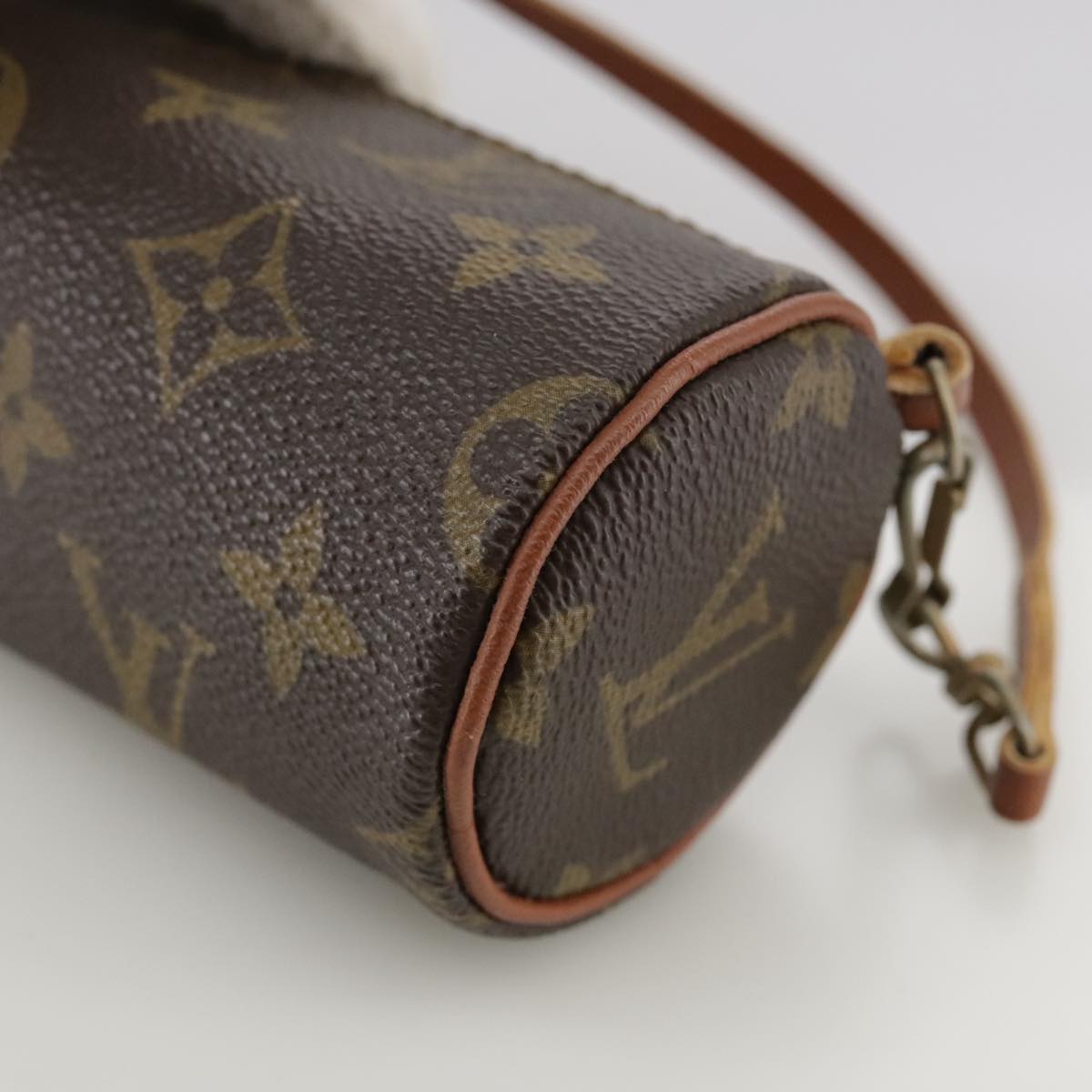 LOUIS VUITTON Monogram Papillon Pouch LV 104262