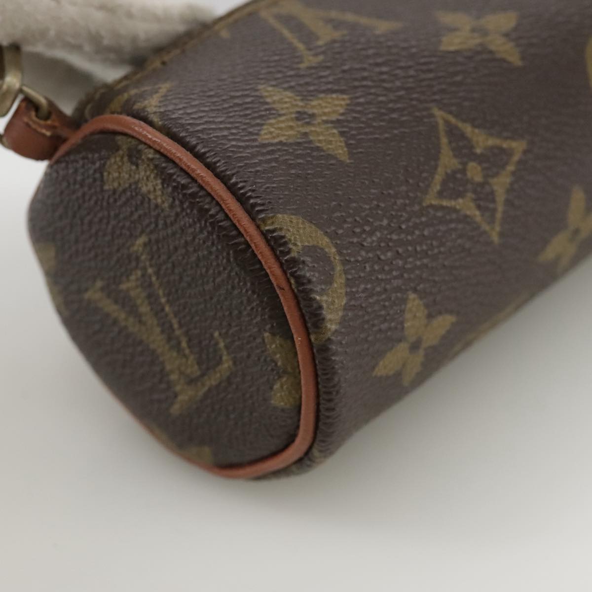 LOUIS VUITTON Monogram Papillon Pouch LV 104262