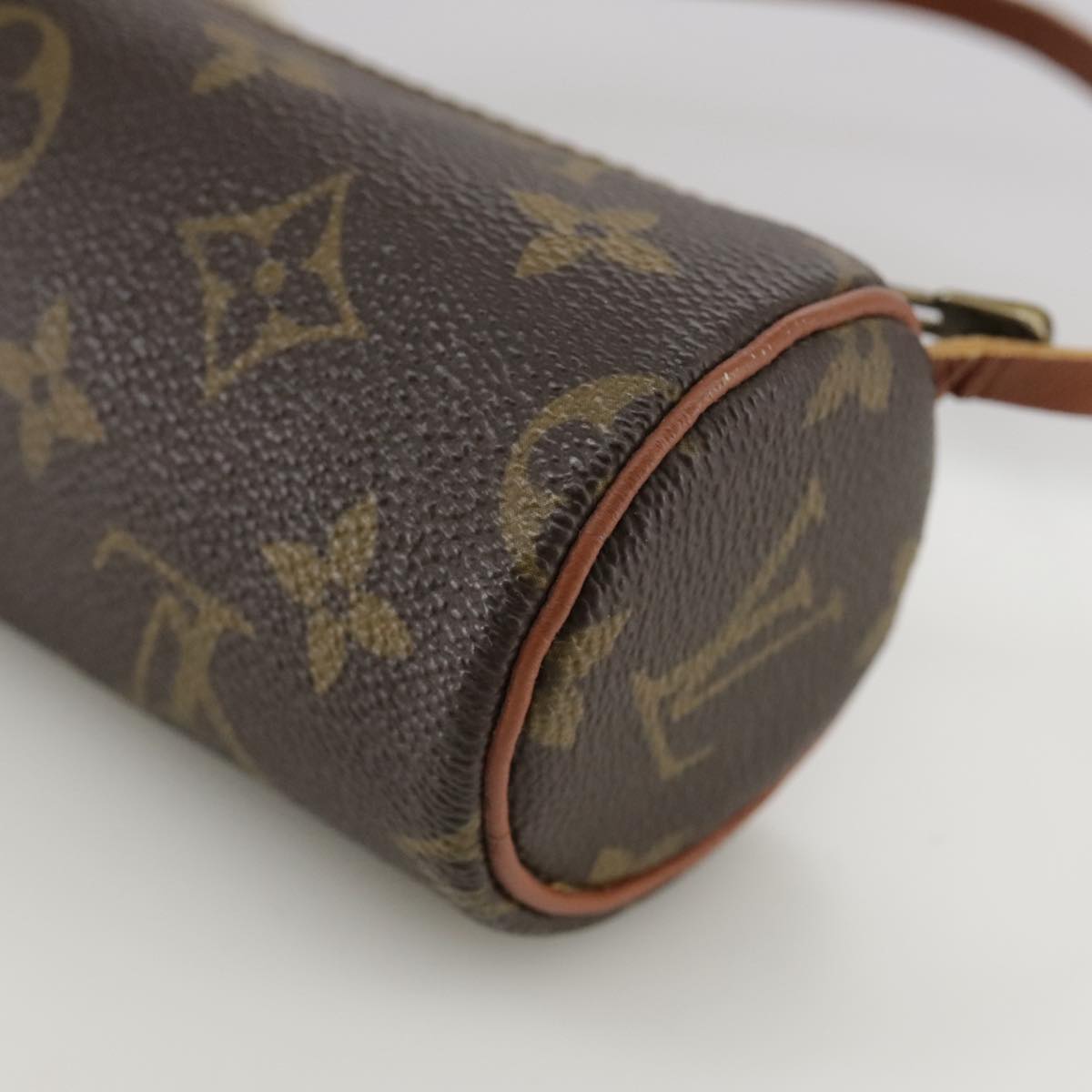 LOUIS VUITTON Monogram Papillon Pouch LV 104262