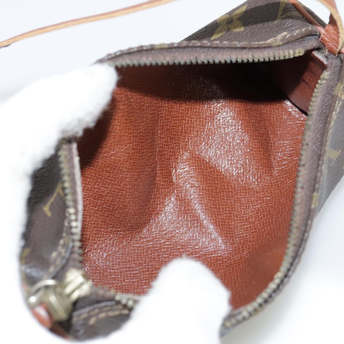 LOUIS VUITTON Monogram Papillon Pouch LV 104262