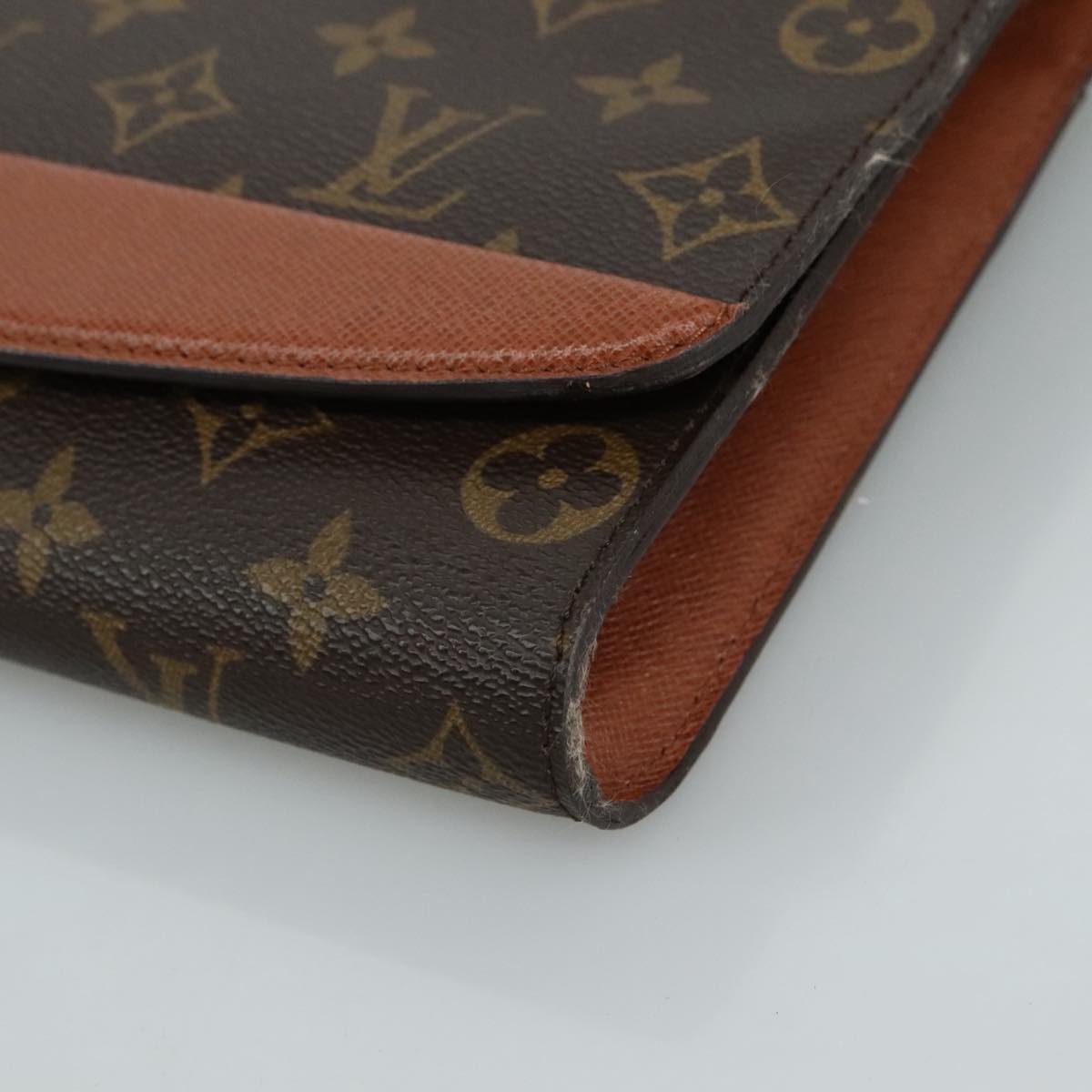 LOUIS VUITTON Monogram Bordeaux 27 Shoulder Bag M51797 LV 104269
