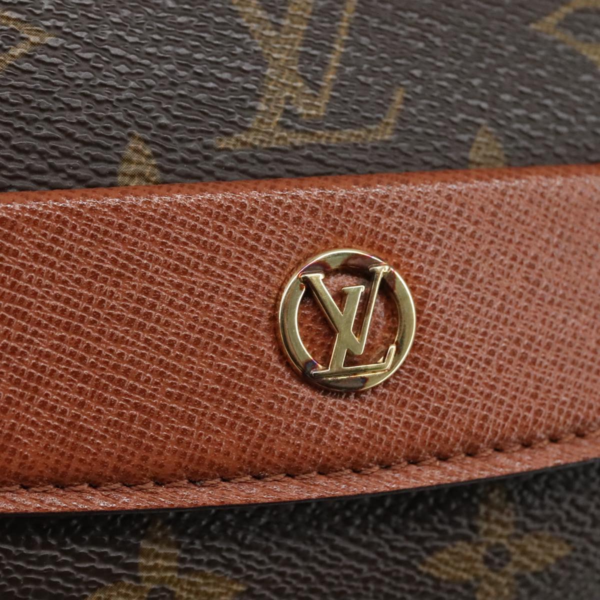 LOUIS VUITTON Monogram Bordeaux 27 Shoulder Bag M51797 LV 104269