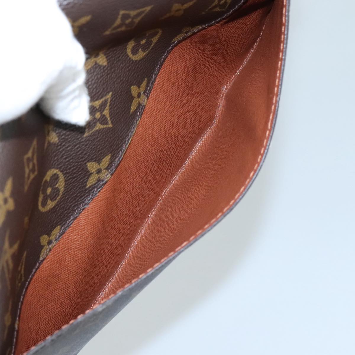 LOUIS VUITTON Monogram Bordeaux 27 Shoulder Bag M51797 LV 104269