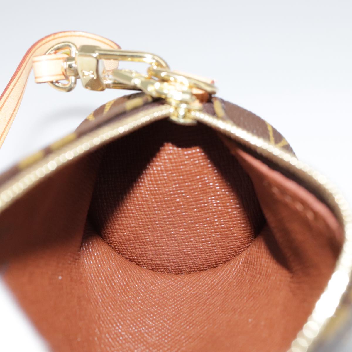 LOUIS VUITTON Monogram Papillon Pouch LV 104273