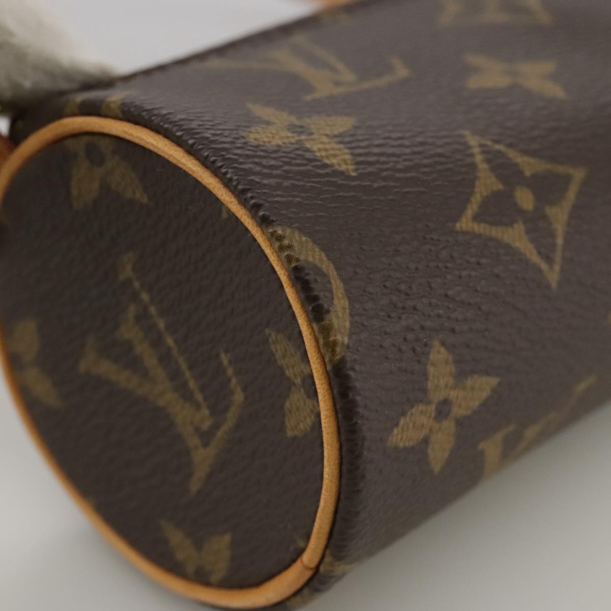 LOUIS VUITTON Monogram Papillon Pouch LV 104278