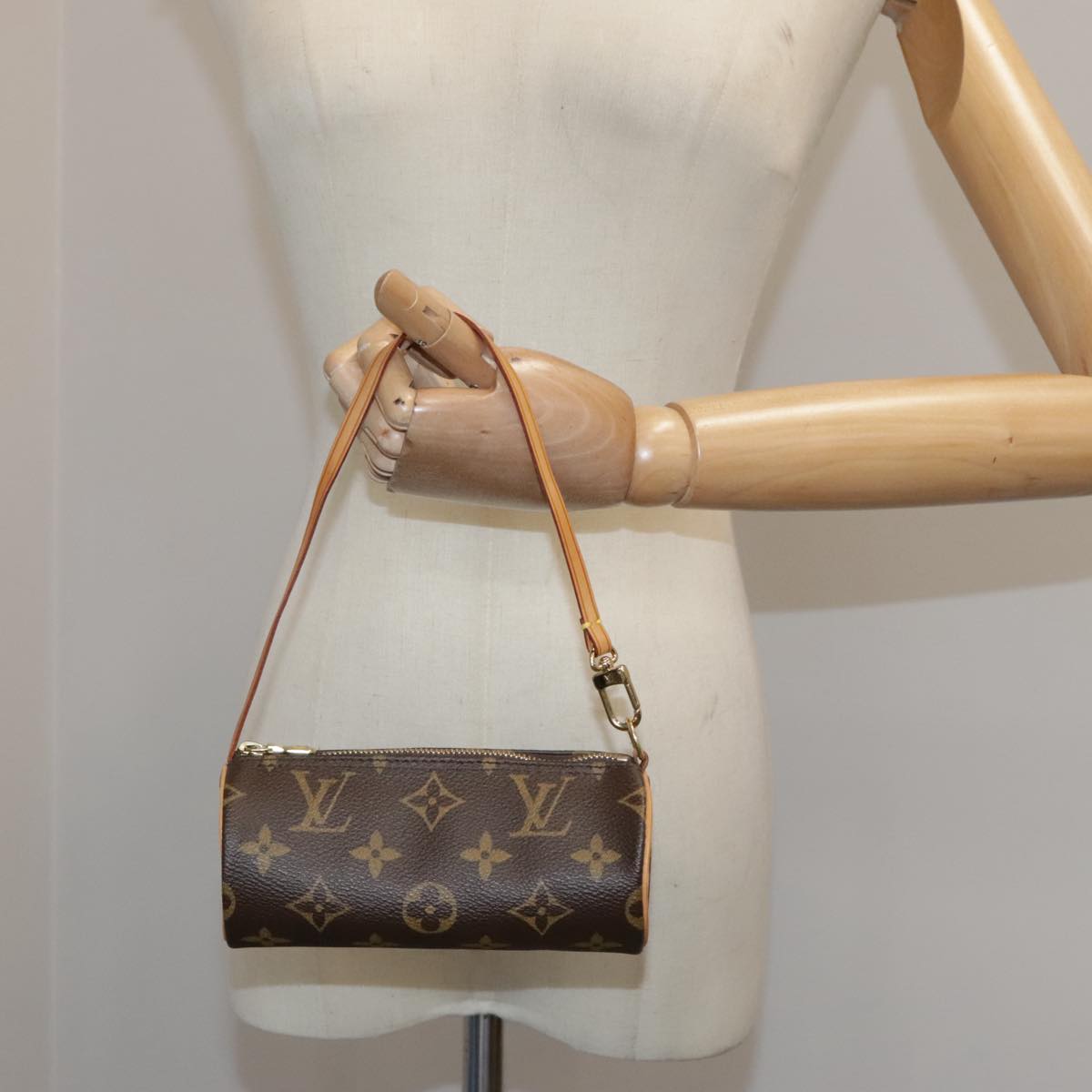 LOUIS VUITTON Monogram Papillon Pouch LV 104278