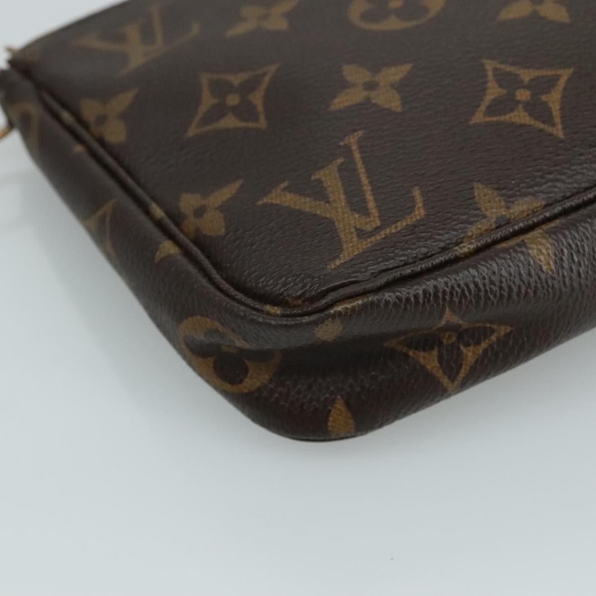 LOUIS VUITTON Monogram Pochette Accessoires Pouch M51980 LV 104279