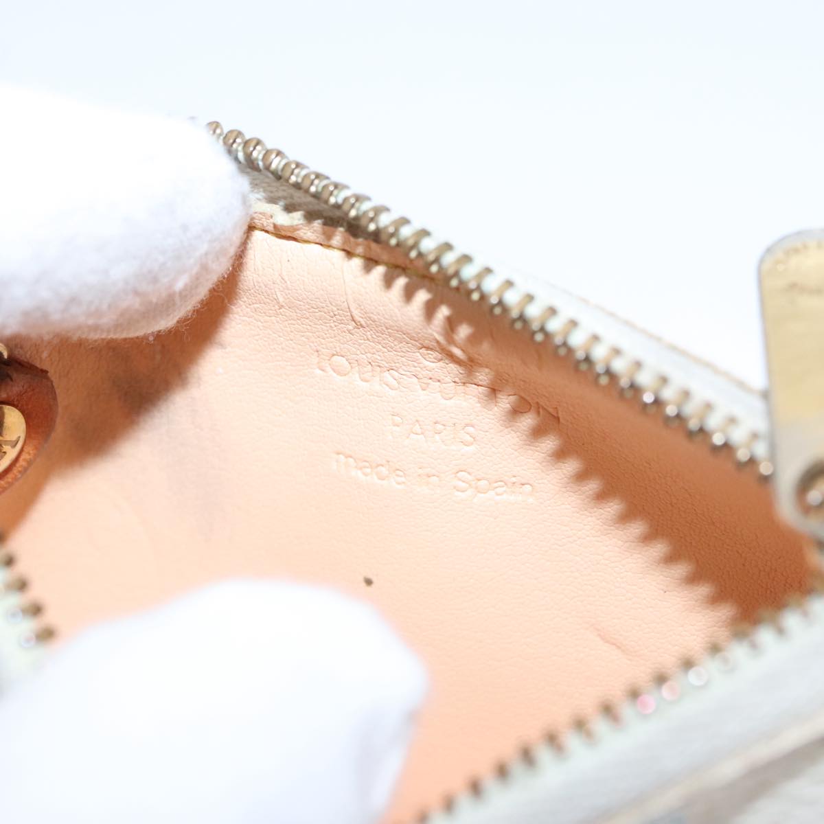 LOUIS VUITTON Multicolor Pochette Cles Coin Purse White M92655 LV 104299