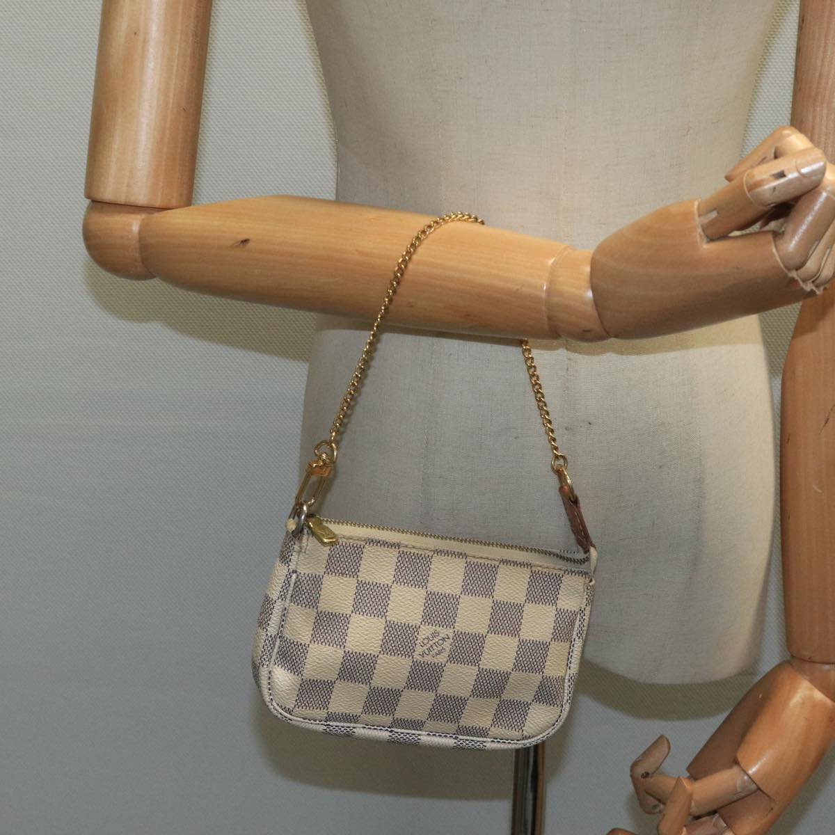 LOUIS VUITTON Damier Azur Mini Pochette Accessoires Pouch N63005 LV 104315