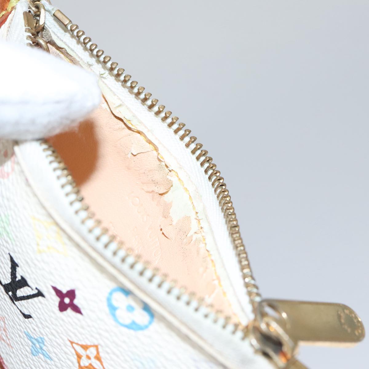 LOUIS VUITTON Multicolor Pochette Cles Coin Purse White M92655 LV 104316
