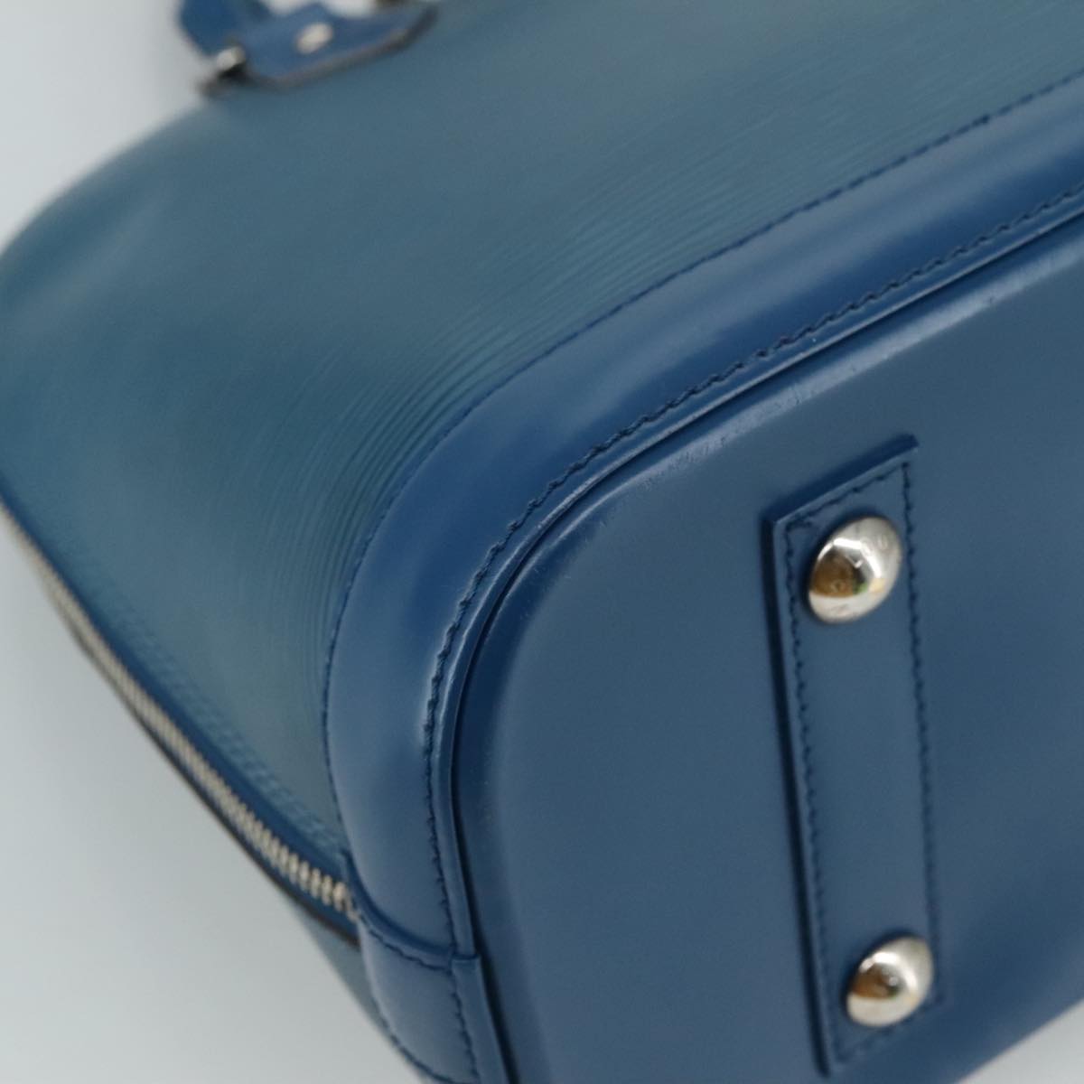 LOUIS VUITTON Epi Alma PM Hand Bag Blue Cyan M40624 LV 104323
